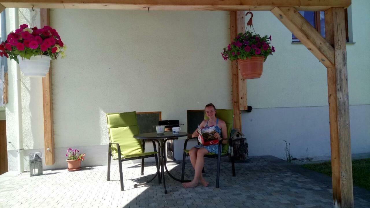 Ferienwohnung Nimm Dir Zeit Hinterhermsdorf Luaran gambar